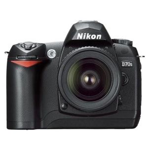 Nikon D70s Digital Camera & Accessories